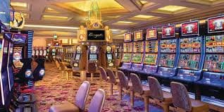 s5 games Live Casino dealer table streamed to Philippines players